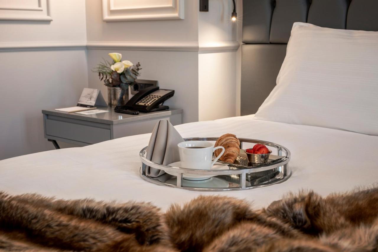 Wish More Hotel Sisli Istanbul Ngoại thất bức ảnh A room at the hotel