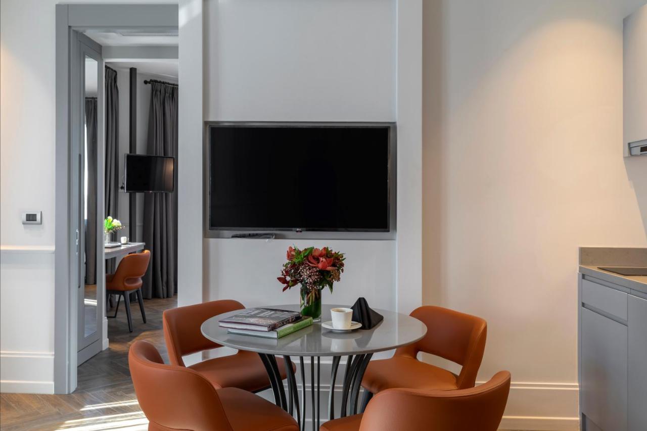 Wish More Hotel Sisli Istanbul Ngoại thất bức ảnh A suite at the hotel