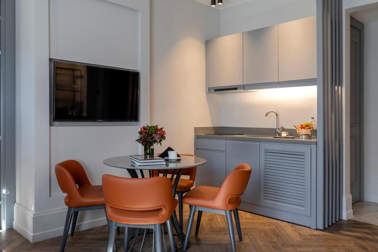 Wish More Hotel Sisli Istanbul Ngoại thất bức ảnh Kitchenette in a serviced apartment